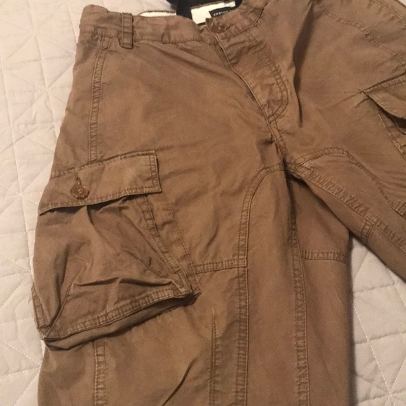 French Connection Men’s Cargo Shorts - Picture 4 of 10